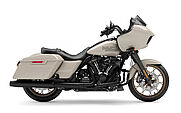 ROAD GLIDE ST 117 - Moto solo